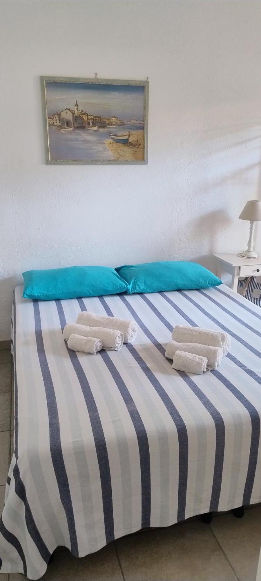 Oleandri Calaverde Sardegna Iun P1641 Pula Exterior foto